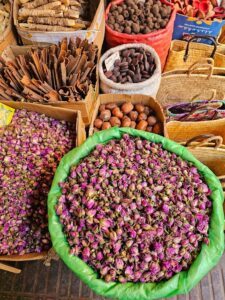 Rose petals and spices at the Taroudant souk